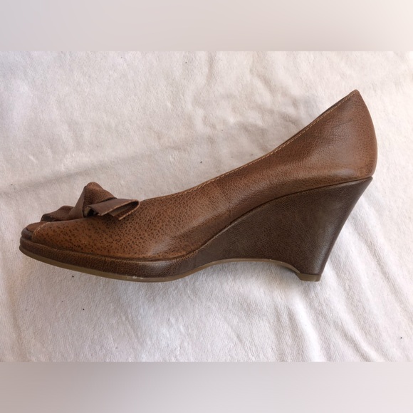 Dr SCHOLL'S Women Brown Leather Pump Wedge Heel Peep Toe Shoe - Picture 5 of 9